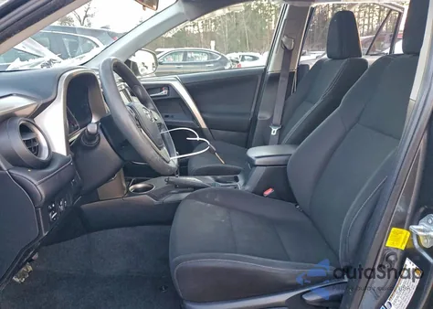 2015 Toyota Rav4 Xle z USA, uszkodzony, nr VIN JTMRFREV6FD172680